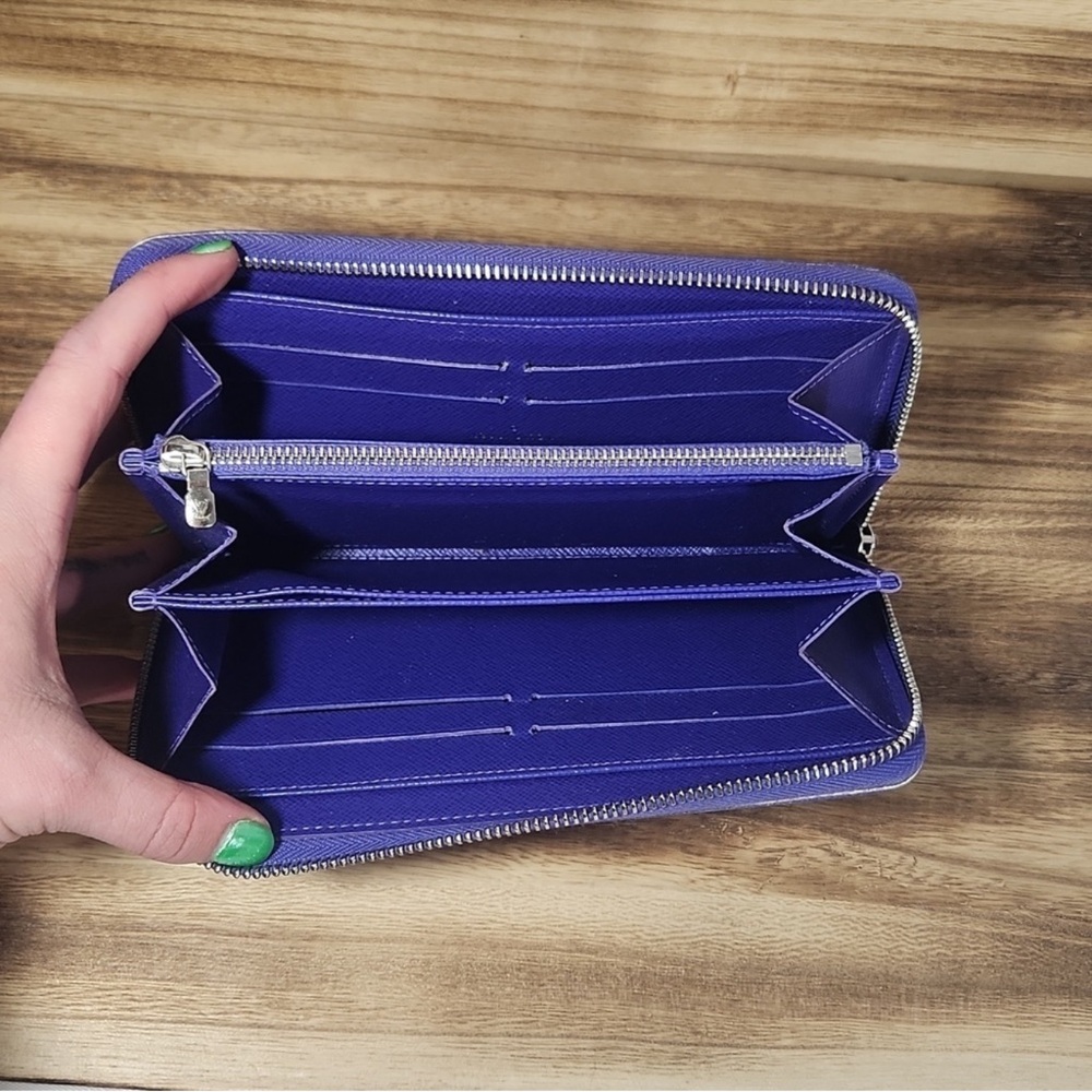 Louis Vuitton Purple Epi Leather Wallet - Picture 9 of 16